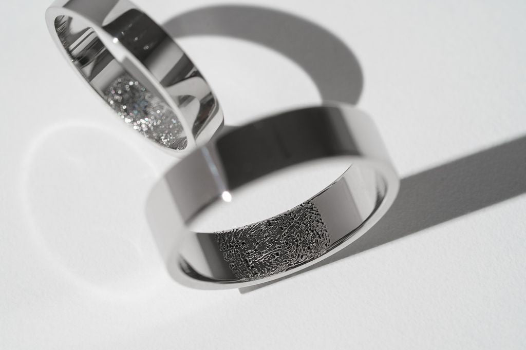 Wedding ring "Simple" (6 mm) with an individual fingerprint inside