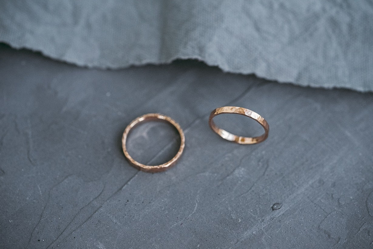 Wedding ring "Simple" (2 mm) hammered