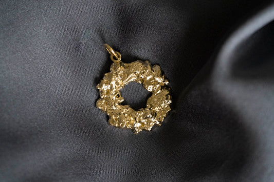 Pendant "Asteroid cluster"