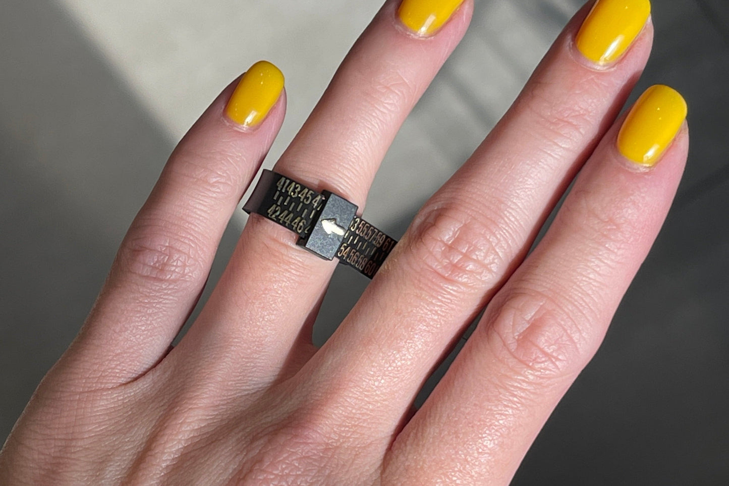 "Ring sizer" for measuring finger size