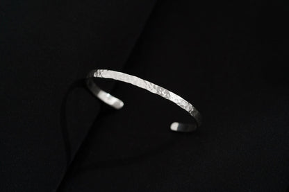 Bracelet "Simple" hammered glossy