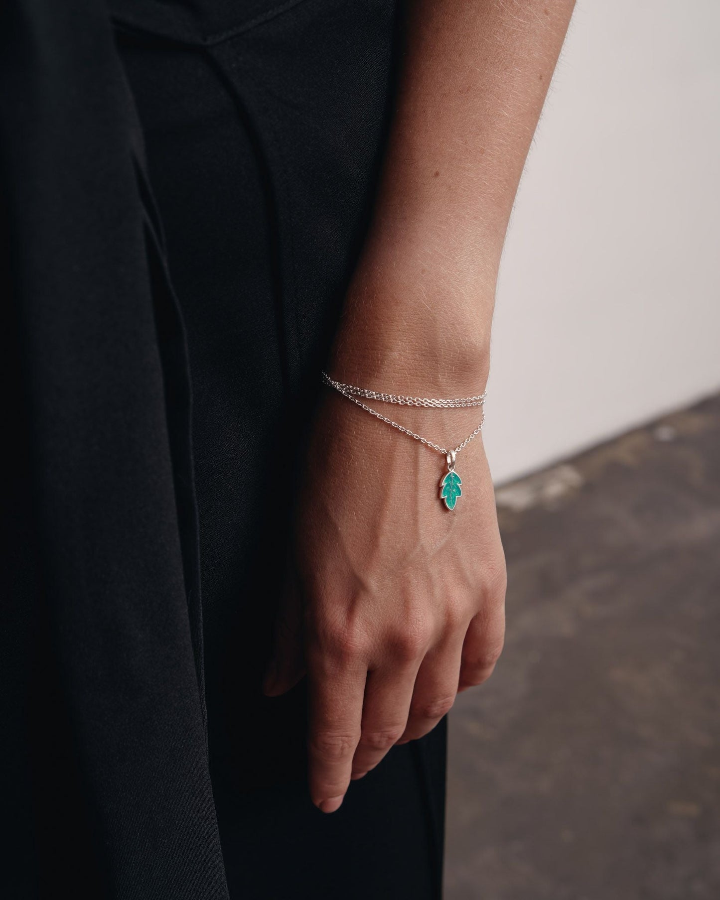 Pendant on the neck "Breath of my forest"