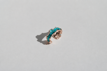 Cuff "Wave" (4 mm) emerald