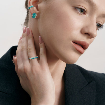 Ring "Wave" (4 mm gemstone) emerald