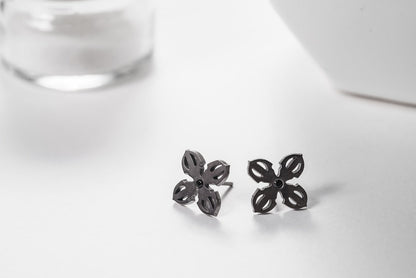 Stud Earrings "Black Vajra" (11 mm)