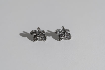Earrings “Chestnut Leaf” (15 mm) blackened