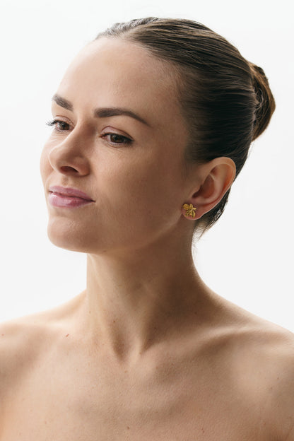 Earrings “Chestnut Leaf” (15 mm) light
