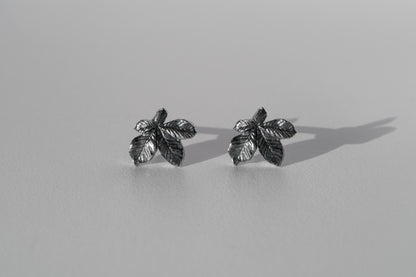 Earrings “Chestnut Leaf” (20 mm) blackened