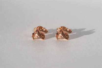 Earrings “Chestnut Leaf” (20 mm) light