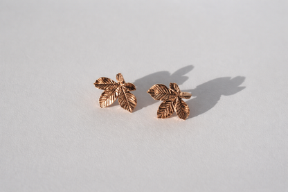 Earrings “Chestnut Leaf” (20 mm) light