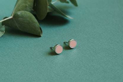 Stud earrings "Circle" (8 mm) with enamel