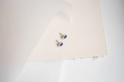 Stud earrings "Circle" (8 mm) with enamel