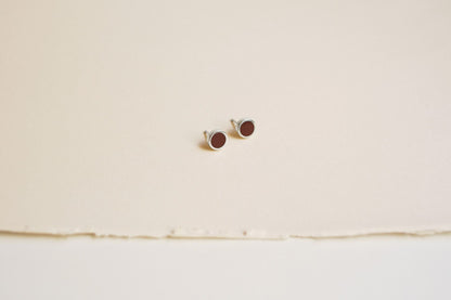 Stud earrings "Circle" (8 mm) with enamel