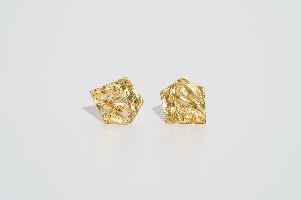 Earrings “Crushed Ice” (14×14 mm)