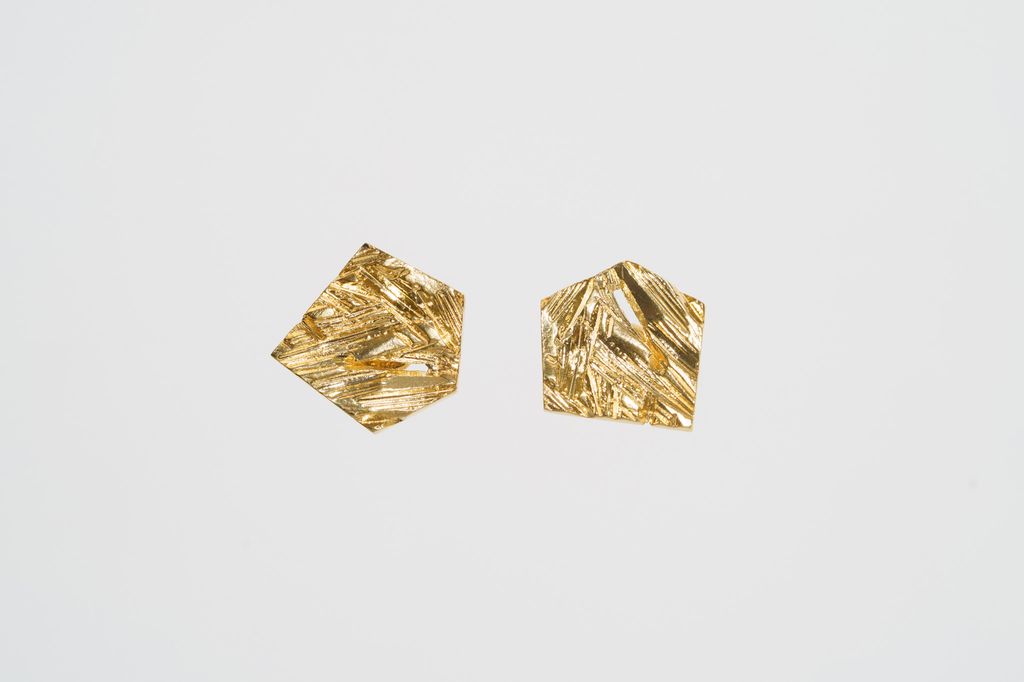 Earrings “Crushed Ice” (14×14 mm)