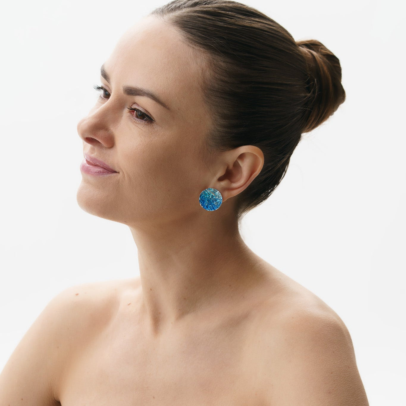 Disc earrings "Wave" (20 mm) blue