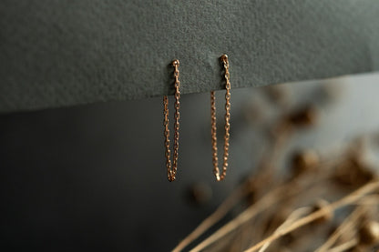 Earrings "MONOSTRING"