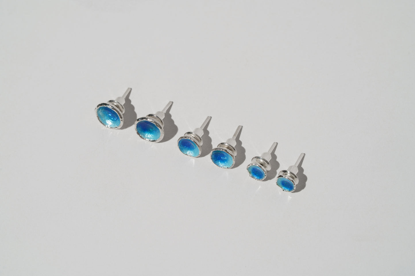 Earrings "Sea" (9 mm) blue