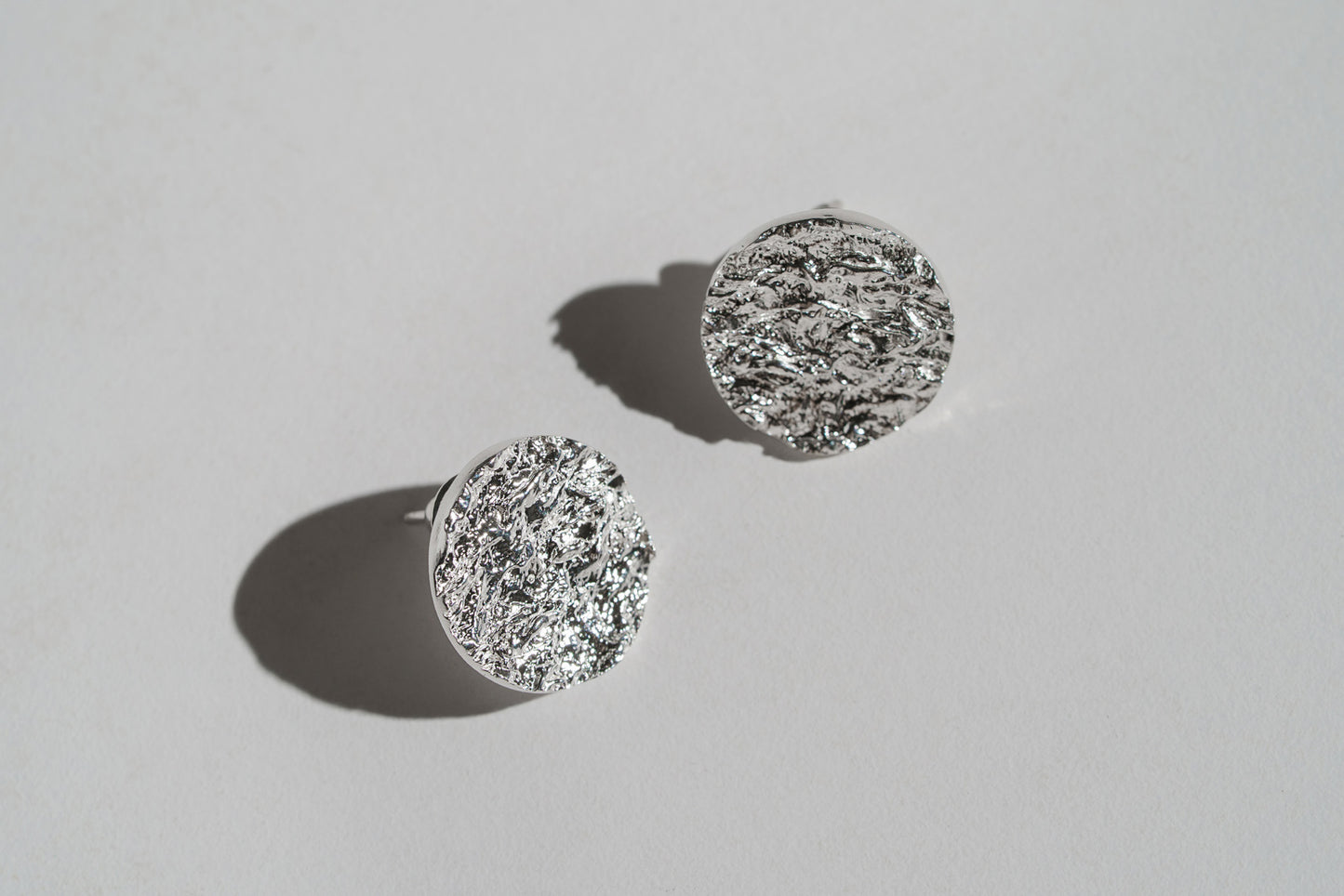Disc earrings "Water surface" (15 mm)