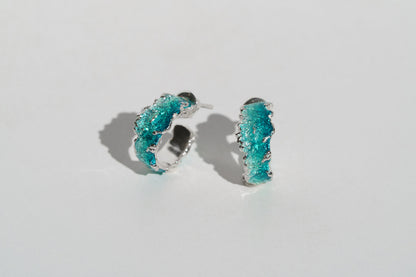 Congo earrings "Wave" (6 mm/15 mm) emerald