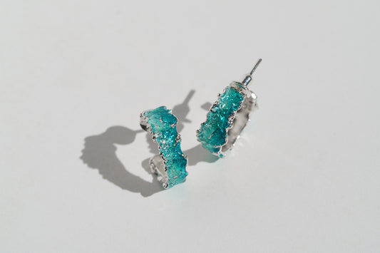 Congo earrings "Wave" (6 mm/20 mm) emerald