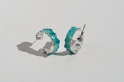Congo earrings "Wave" (6 mm/20 mm) emerald