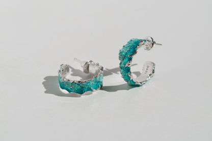 Congo earrings "Wave" (6 mm/20 mm) emerald