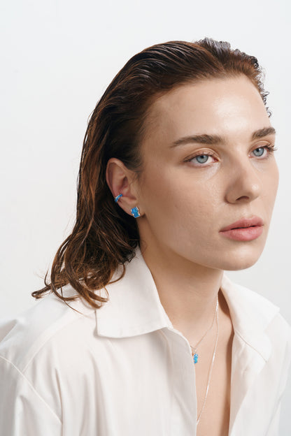 Stud earrings "Wave" blue (8х10 мм)