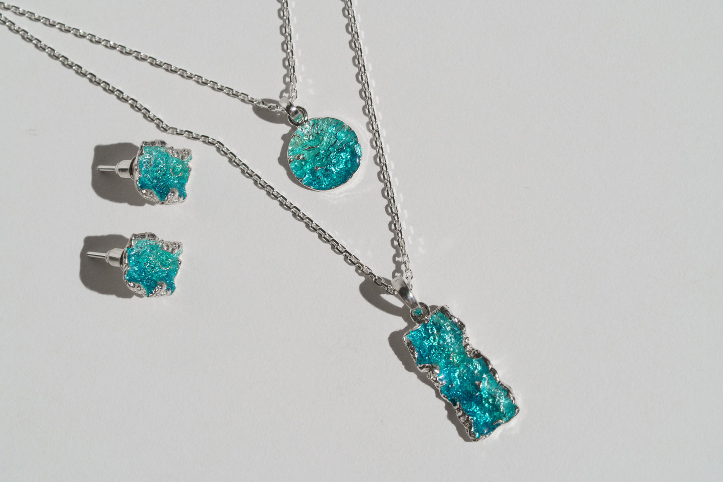 Pendant-disc "Wave" (10 mm) emerald