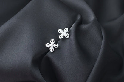 Stud Earrings "White Vajra" (11 mm)