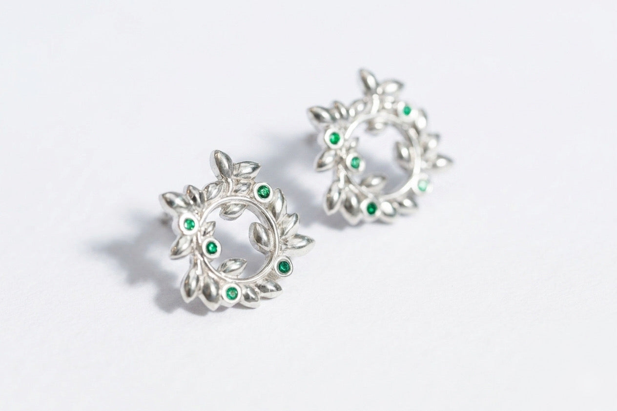 Stud earrings "Wreath" with gemstones