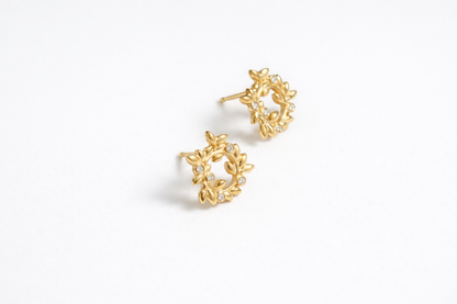 Stud earrings "Wreath" with gemstones