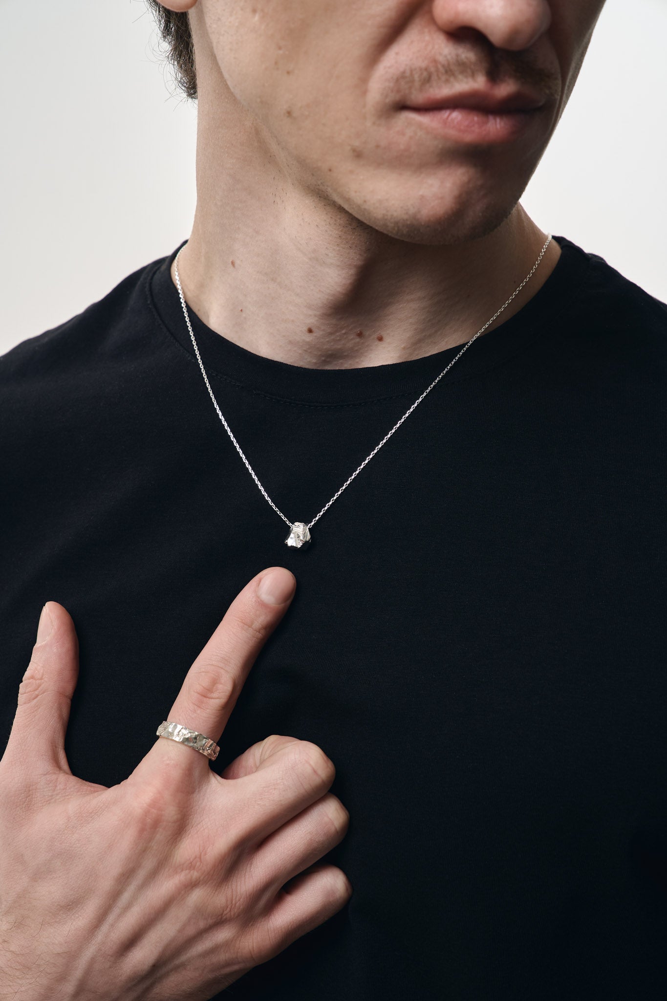 Necklace "Anthracite"