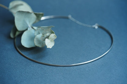 Necklace "Thread"