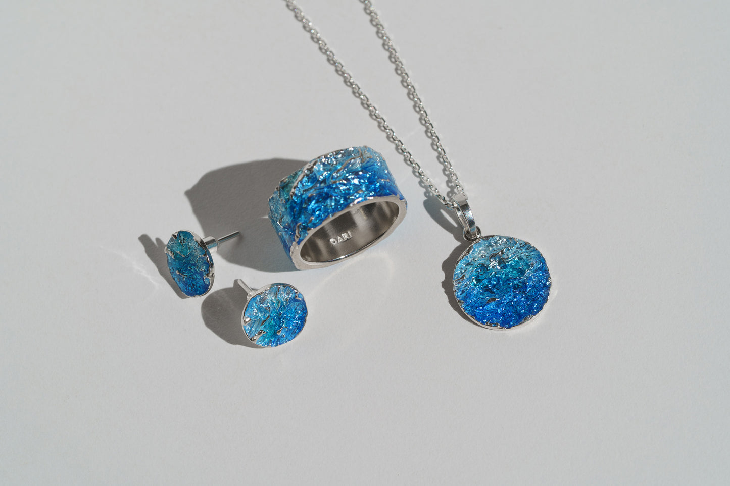 Disc earrings "Wave" (10 mm) blue