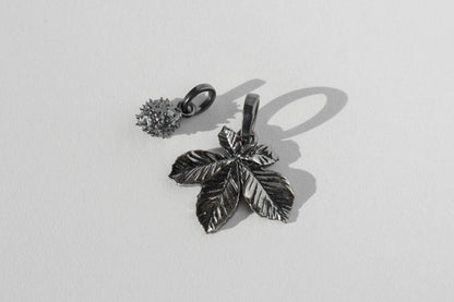 Pendant “Chestnut Leaf” (20 mm) blackened