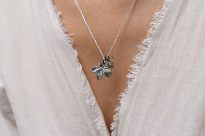 Pendant “Chestnut Leaf” (20 mm) blackened