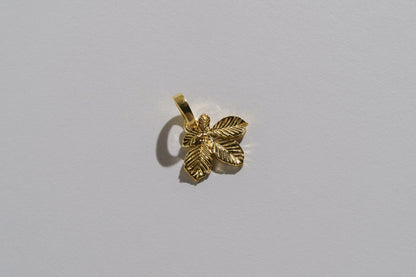 Pendant “Chestnut Leaf” (15 mm) light