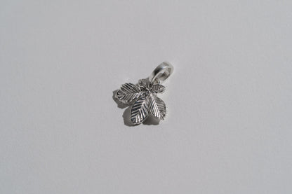 Pendant “Chestnut Leaf” (15 mm) light