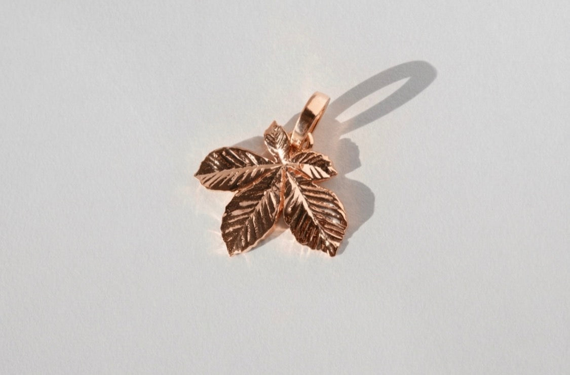 Pendant “Chestnut Leaf” (20 mm) light