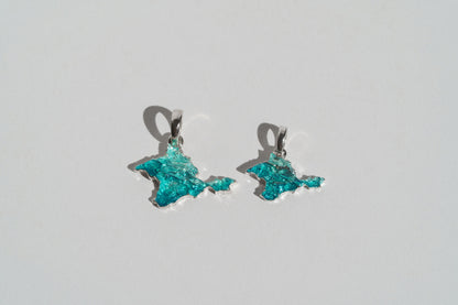 Pendant "Ukrainian Peninsula" textured with emerald enamel