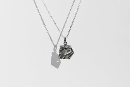 Pendant “Crushed Ice” (14×14 mm) blackened