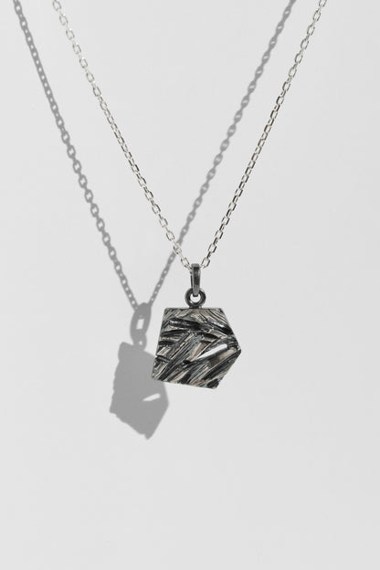Pendant “Crushed Ice” (14×14 mm) blackened