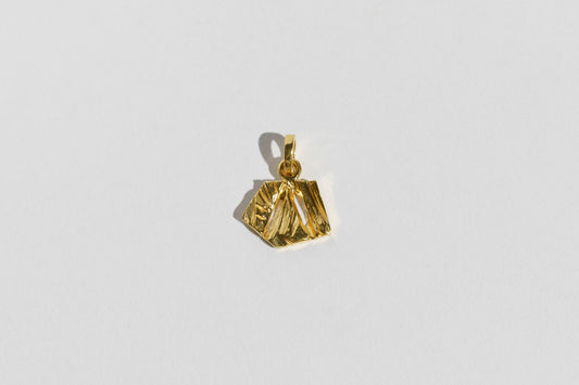Pendant “Crushed Ice” (10×12 mm) with gilding