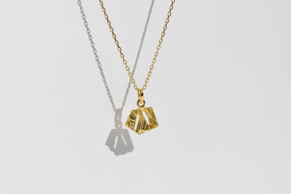 Pendant “Crushed Ice” (10×12 mm) with gilding