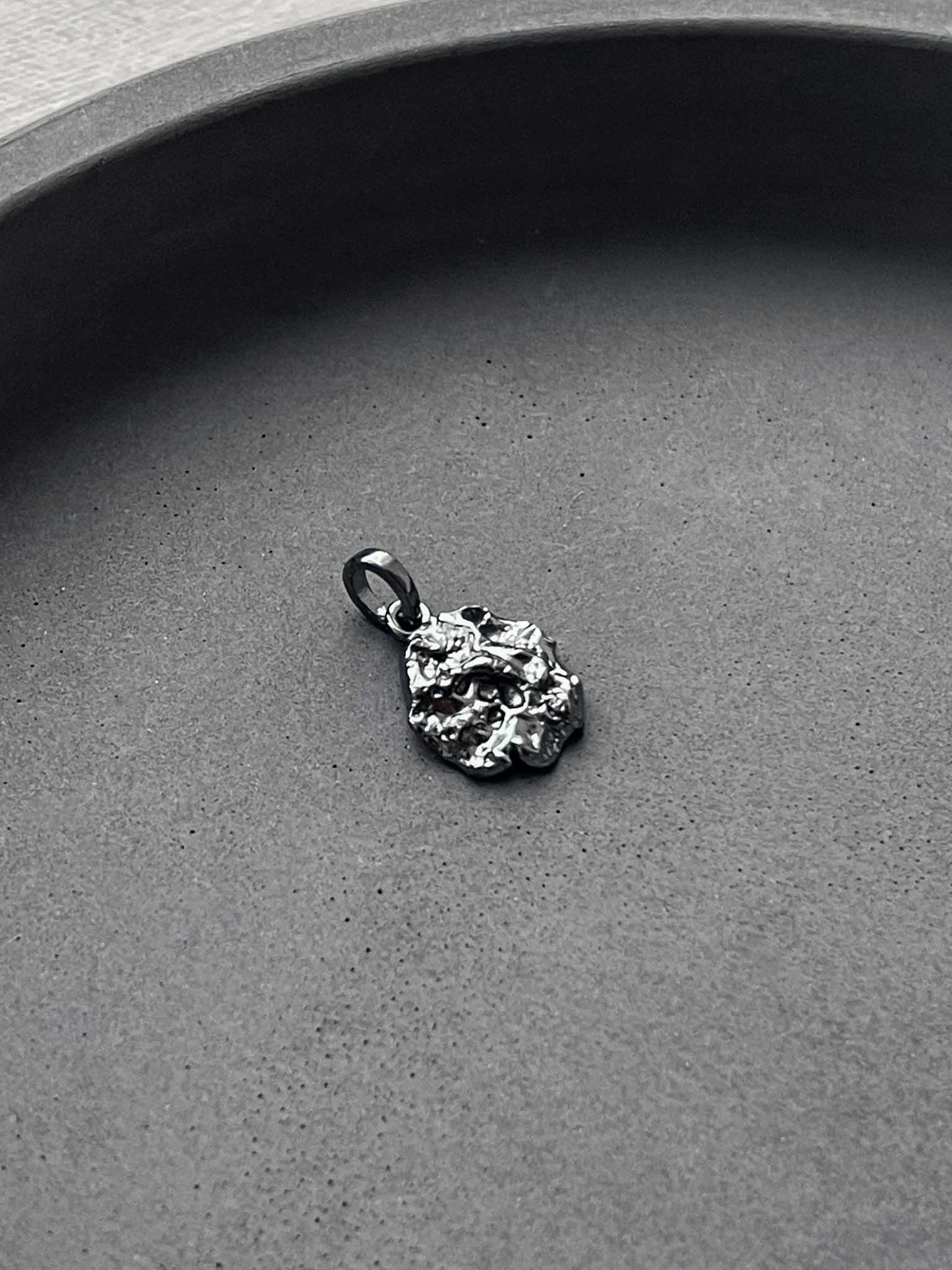 Pendant "ASTEROID" (10 mm)