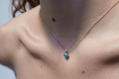 Pendant "Heart" textured with emerald enamel