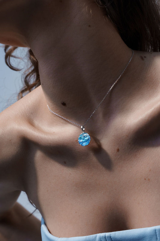 Pendant-disc "Wave" (15 mm) blue