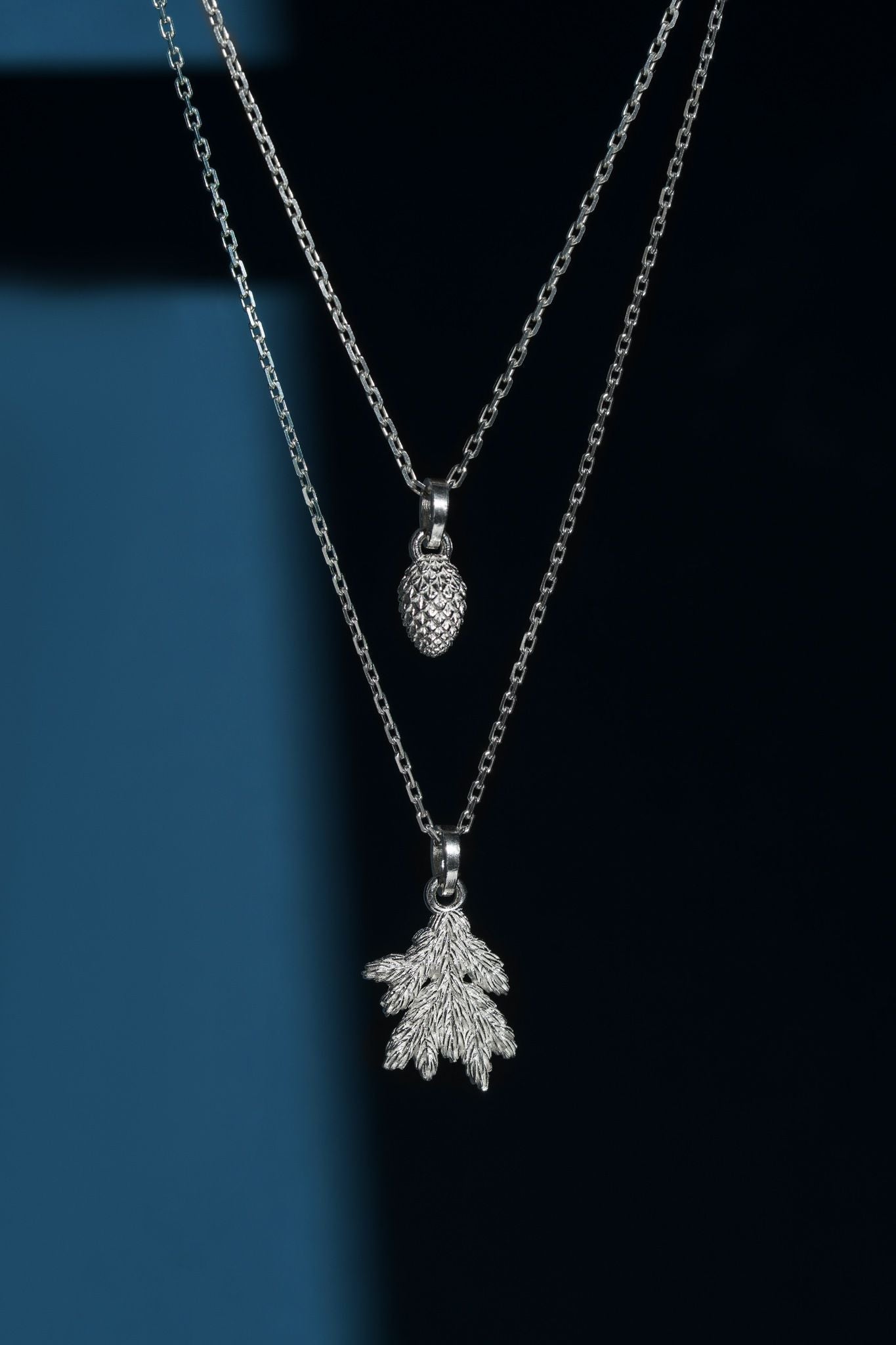 Pendant “Spruce Branch” light