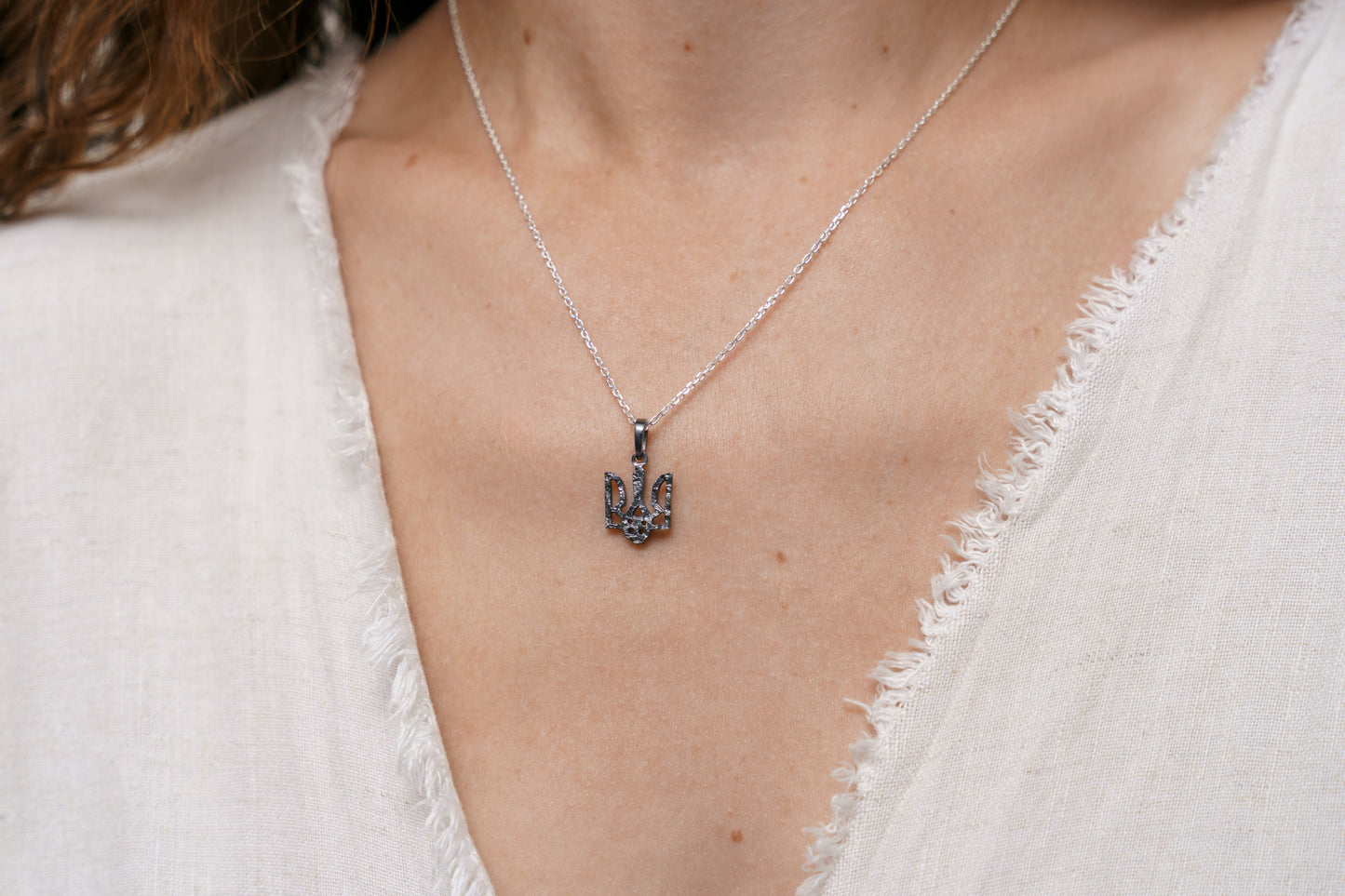 Pendant "Trident" texutured